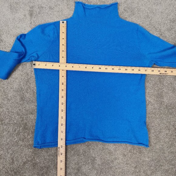 Nicole Miller Women's Sweater Size S Blue Extra Fine Merino Wool Winter Casual - Picture 3 of 5